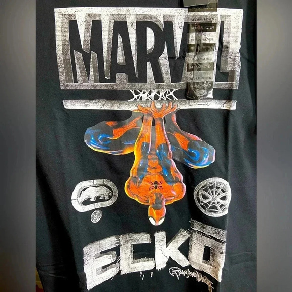 Marvel x Ecko - Spider-Man - Medium Black T Shirt - BNWT 🕸️🕷️🔴🔵 - Picture 1 of 4